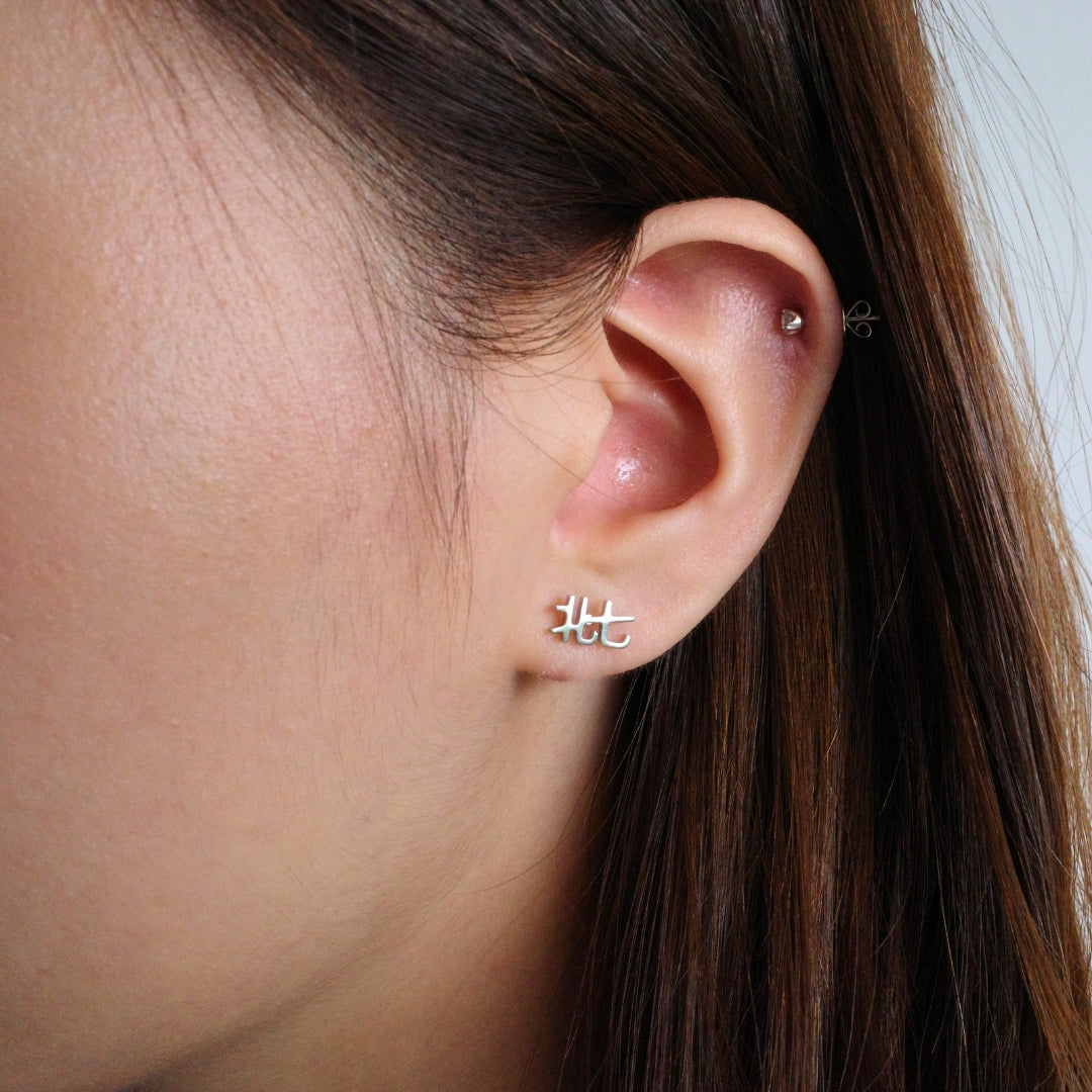Bei Qi (北七) Earrings